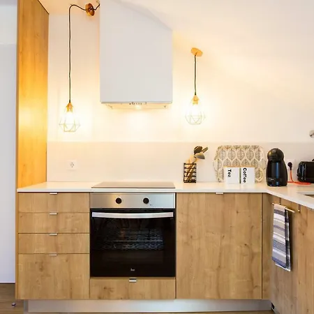 Amazing Center 2 Bdr Flat! Lisbon