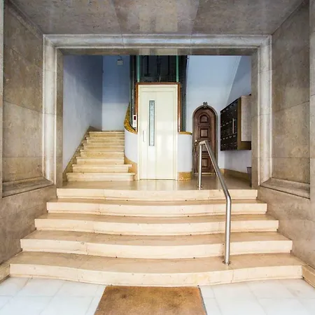 Amazing Center 2 Bdr Flat! * Lisboa